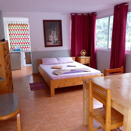 Sandro Paul Residenciel Bagian luar foto